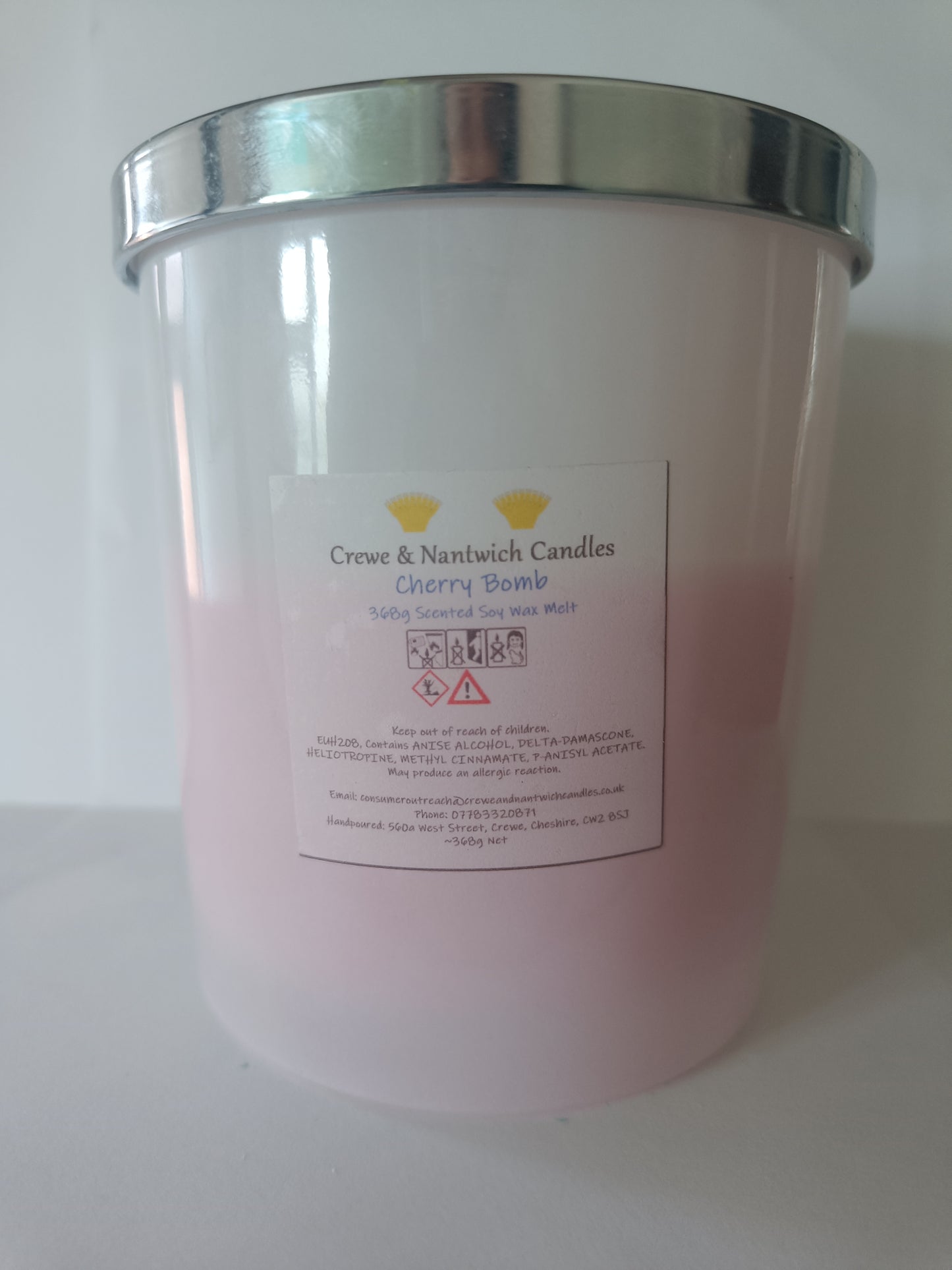 Cherry Bomb - 368g scented soy candle